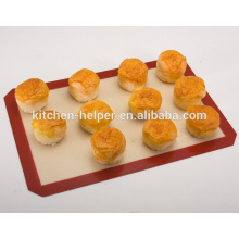 Китай Профессиональный производитель Продовольственная класса жаропрочных антипригарным силиконовые стеклоткани выпечки мат / выпечки мат набор 2-Pack